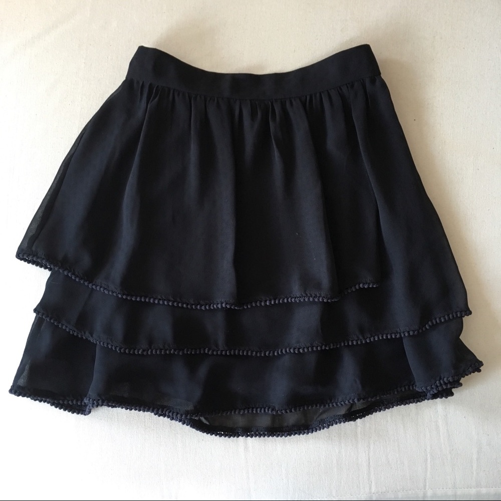 NWT BCBGeneration black tiered chiffon skirt 0